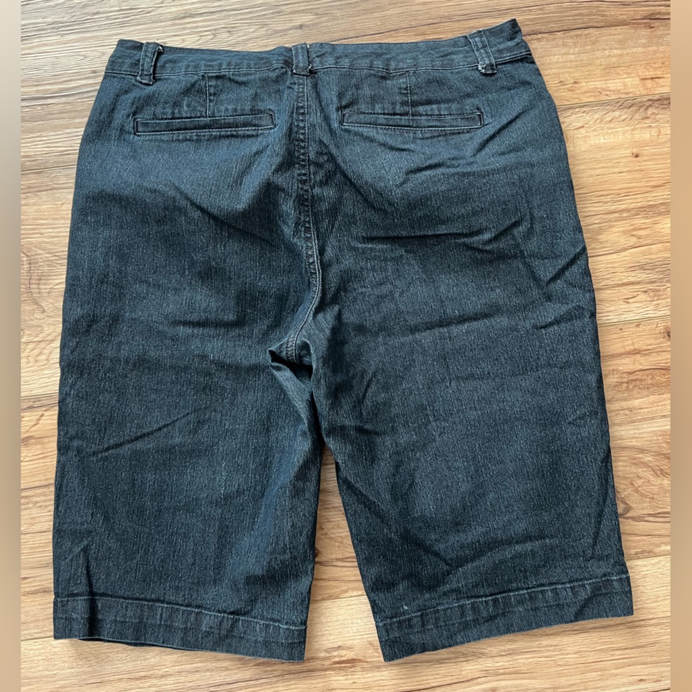 Jean shorts - Picture 3 of 3